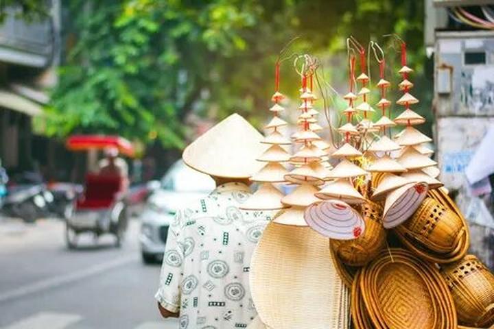 Hotspot Matrix: Biến Từ công nhân rửa chai, quét thành cơ hội marketing đột phá